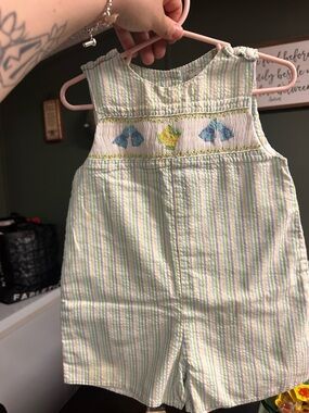 Petite ami smocked romper